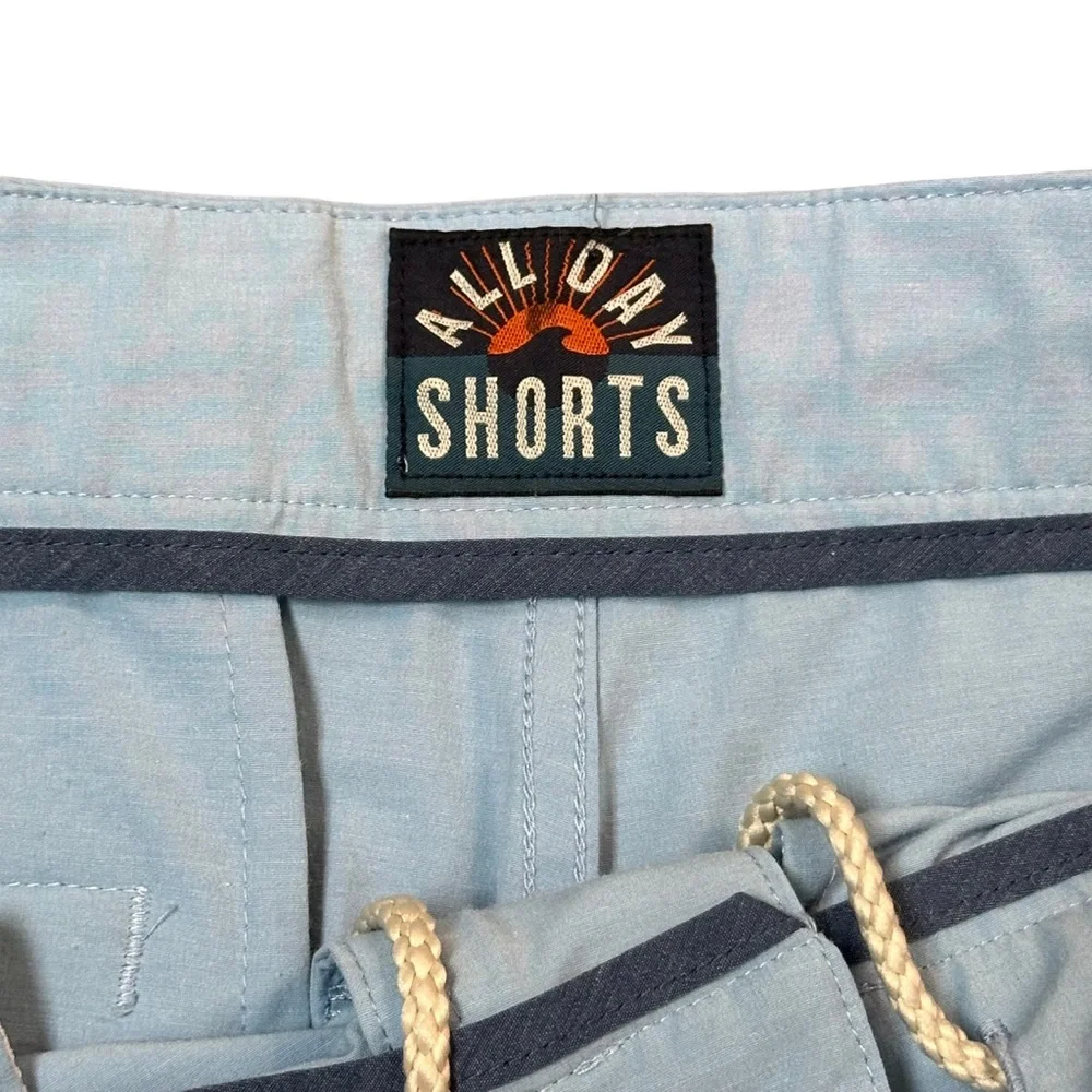 FAHERTY All Day Casual Mens Shorts Blue Size 29